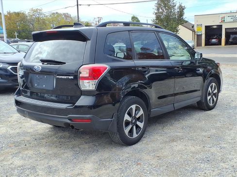 Used 2018 Subaru Forester 2.5i Premium image 5