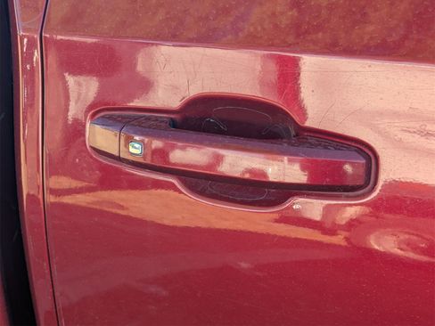 Used 2019 GMC Sierra 1500 AT4 w/ AT4 Premium Package image 8