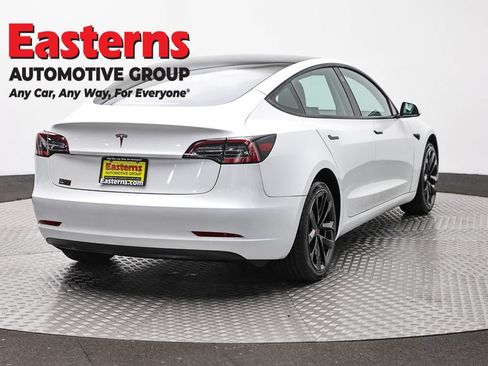 Used 2023 Tesla Model 3 Standard Range RWD image 5