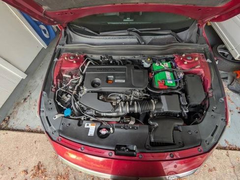 Used 2018 Honda Accord EX-L image 2
