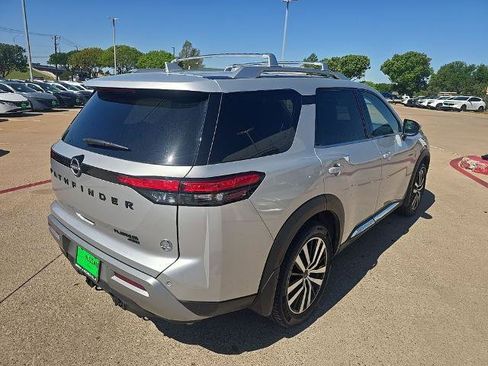 Certified 2023 Nissan Pathfinder Platinum image 5