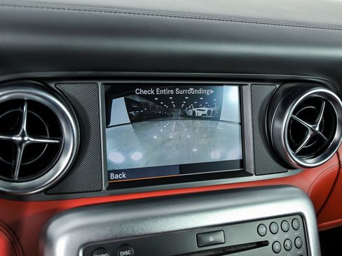 Used 2012 Mercedes-Benz SLS AMG Roadster image 34
