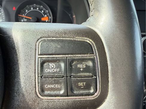 Used 2016 Jeep Patriot Latitude AWD/4WD image 21