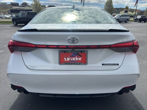 Used 2019 Toyota Avalon Touring w/ Advanced Safety Package FWD image 3