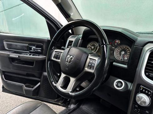Used 2014 RAM 1500 Limited AWD/4WD image 28