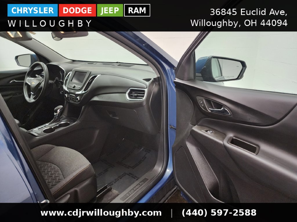 Used 2024 Chevrolet Equinox LT AWD/4WD image 35