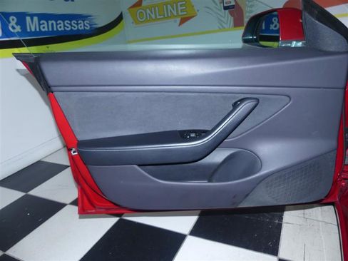 Used 2020 Tesla Model 3 Long Range image 22