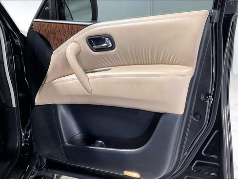 Used 2019 Nissan Armada Platinum w/ Captain's Chairs Package AWD/4WD image 23