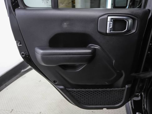 Used 2021 Jeep Wrangler Unlimited Sport AWD/4WD image 20