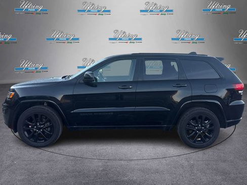 Used 2019 Jeep Grand Cherokee Altitude image 6