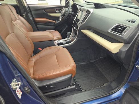 Used 2019 Subaru Ascent Touring w/ Popular Package #3 AWD/4WD image 7