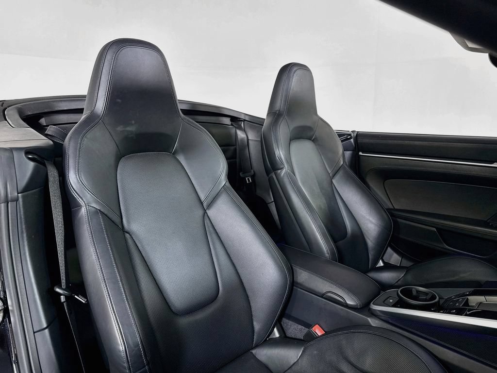 Certified 2022 Porsche 911 Carrera RWD image 18