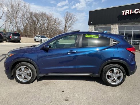 Used 2016 Honda HR-V EX image 3