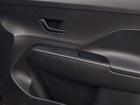 Certified 2024 Hyundai Kona SEL AWD/4WD image 26