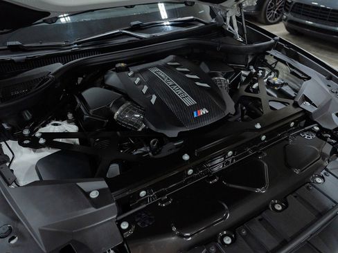 Used 2021 BMW X5 M w/ Competition Package image 61