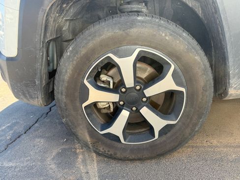 Used 2021 Jeep Renegade Trailhawk w/ Sun & Sound Group image 5