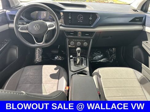 Certified 2023 Volkswagen Taos SE FWD image 15