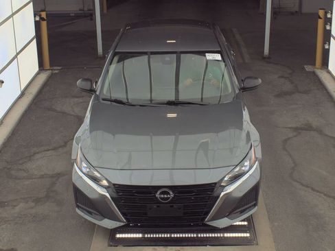 Used 2024 Nissan Altima 2.5 S FWD image 2