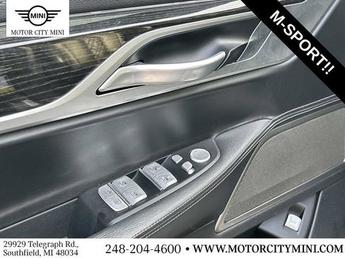 Used 2019 BMW 750i xDrive 750i xDrive w/ M Sport Package image 20