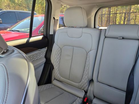 Used 2022 Jeep Grand Cherokee Summit image 30