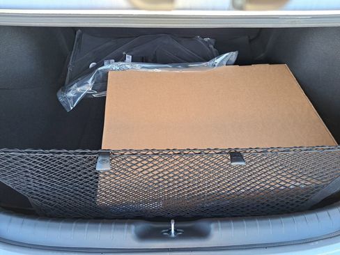 New 2025 Hyundai Elantra SEL image 6