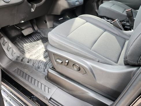 New 2025 Chevrolet Tahoe 4WD image 15