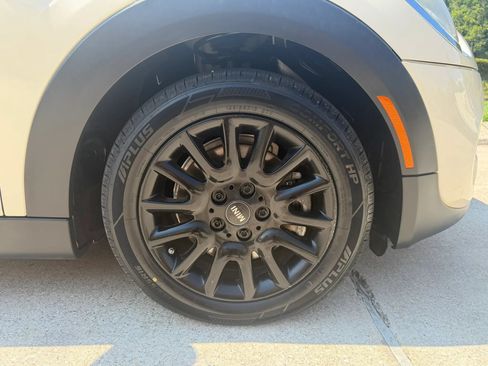 Used 2016 MINI Cooper S FWD image 36