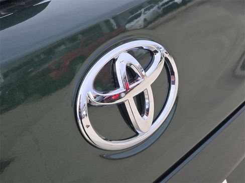 New 2026 Toyota Corolla Cross XLE image 7