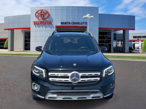 Used 2021 Mercedes-Benz GLB 250 image 2