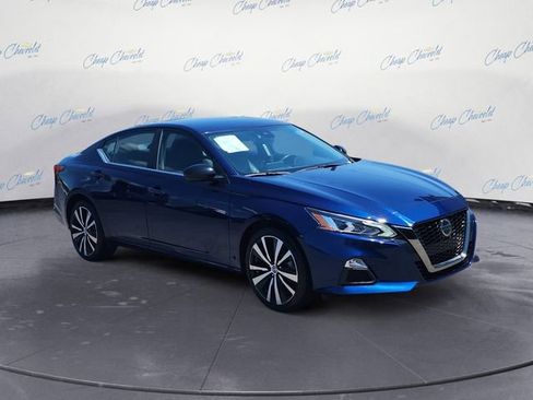 Used 2022 Nissan Altima 2.5 SR AWD/4WD image 7