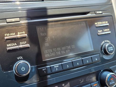 Used 2015 Nissan Altima 2.5 SV FWD image 34