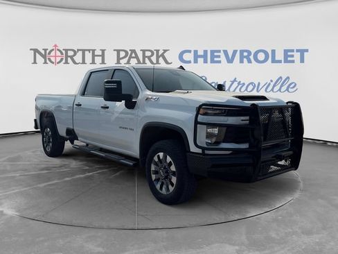 Used 2025 Chevrolet Silverado 2500 Custom w/ Custom Value Package AWD/4WD image 1