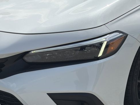 Used 2022 Honda Civic Sport image 29