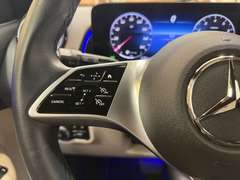 Certified 2025 Mercedes-Benz GLB 250 image 19