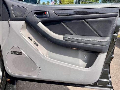 Used 2006 Toyota 4Runner Limited image 20