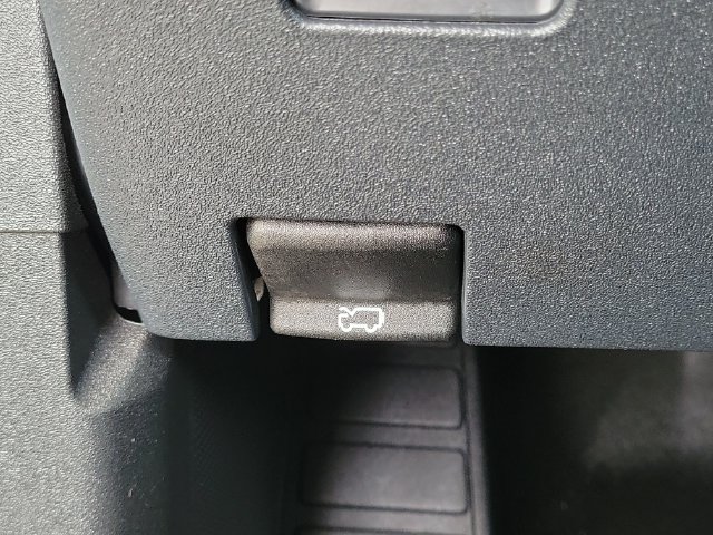 Used 2023 Ford Bronco Black Diamond AWD/4WD image 16