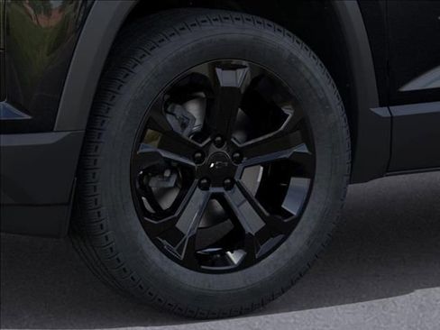 New 2026 Chevrolet Equinox LT image 9