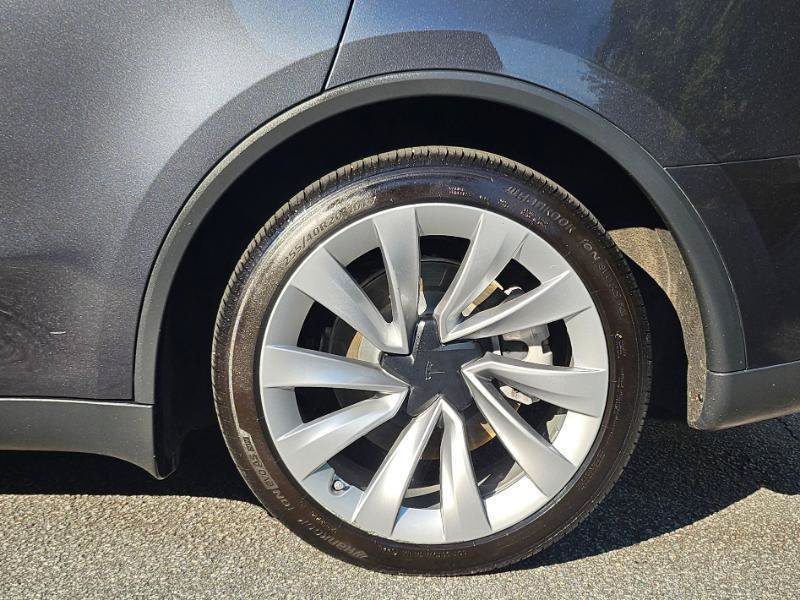 Used 2026 Tesla Model Y Long Range AWD/4WD image 19