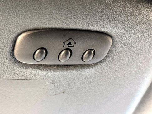 Used 2016 Ford F350 XLT w/ XLT Premium Package image 20