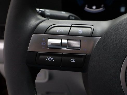 Used 2025 Hyundai Kona SEL image 27