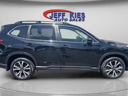 Used 2020 Subaru Forester Limited AWD/4WD image 4
