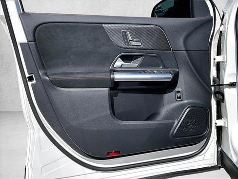 Used 2025 Mercedes-Benz GLA 250 GLA 250 image 18