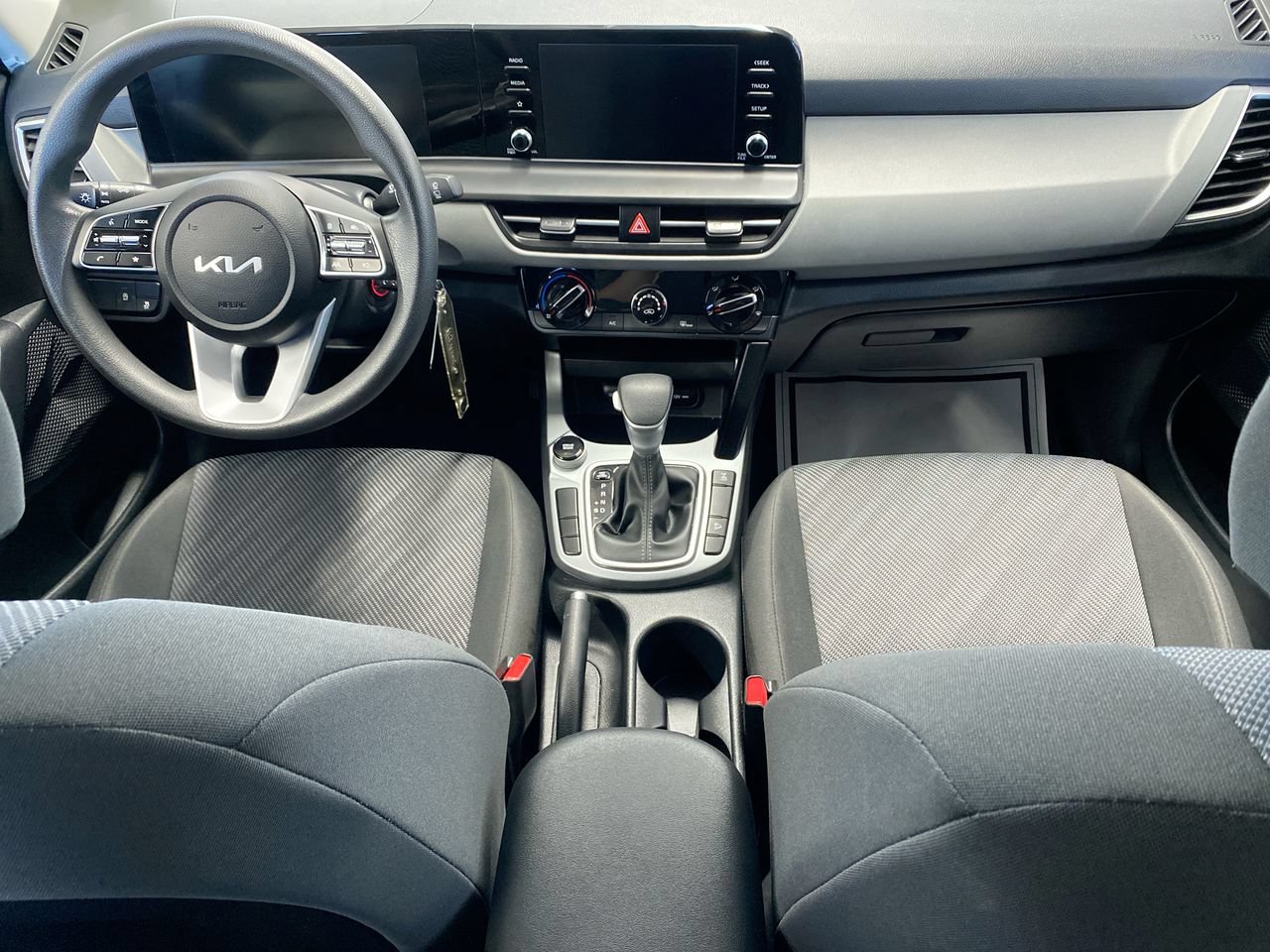 Certified 2026 Kia Seltos LX AWD/4WD image 31