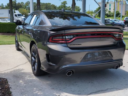Used 2023 Dodge Charger R/T w/ Blacktop Package RWD image 8