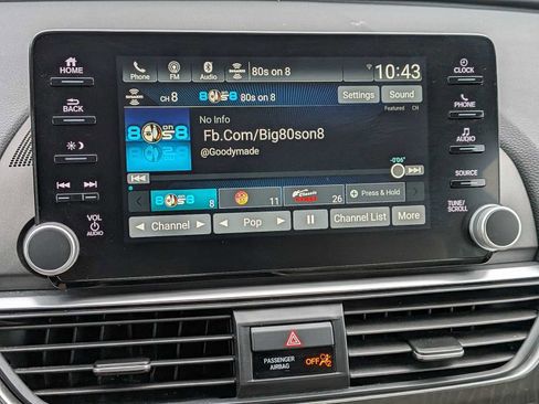 Used 2019 Honda Accord EX image 28