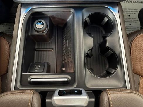 Certified 2025 Ford Expedition King Ranch AWD/4WD image 17