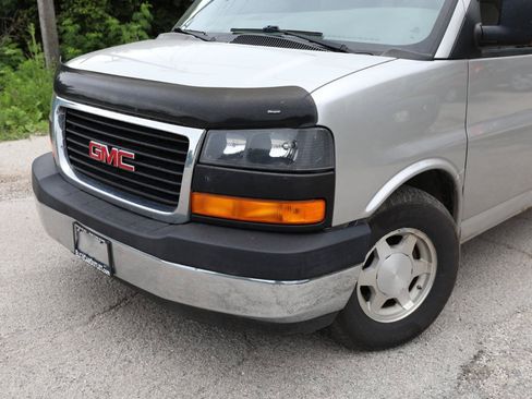 Used 2008 GMC Savana 1500 AWD Passenger w/ LT Preferred Equipment Group image 2