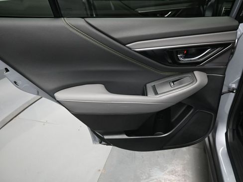 Used 2025 Subaru Outback Onyx Edition XT image 29