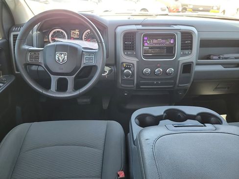 Used 2020 RAM 1500 Tradesman w/ Chrome Plus Package RWD image 10