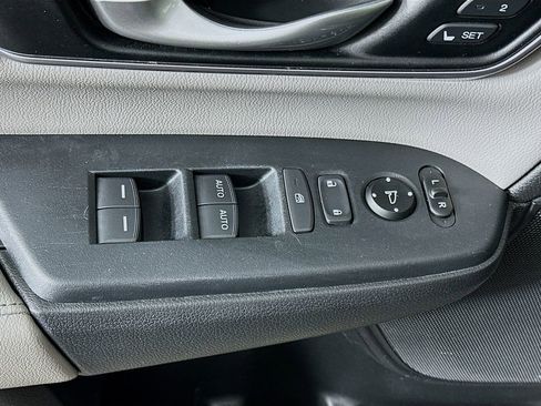 Used 2017 Honda CR-V EX-L image 23
